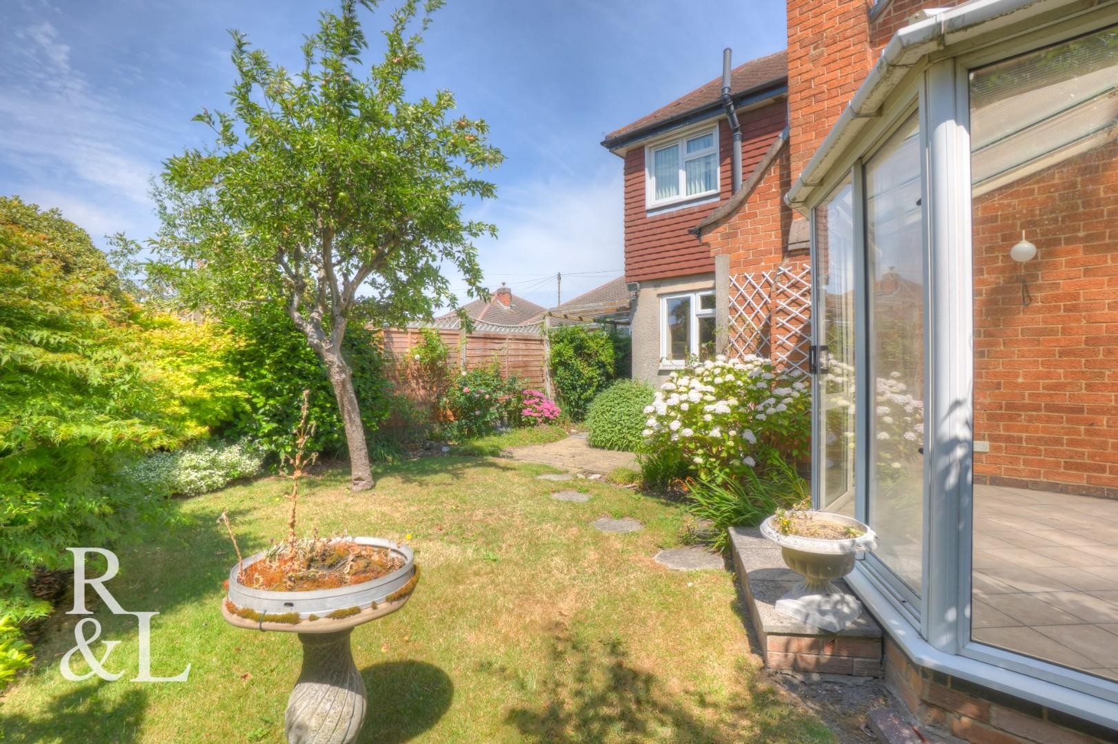 Rowena Drive, Ashby-De-La-Zouch image 28