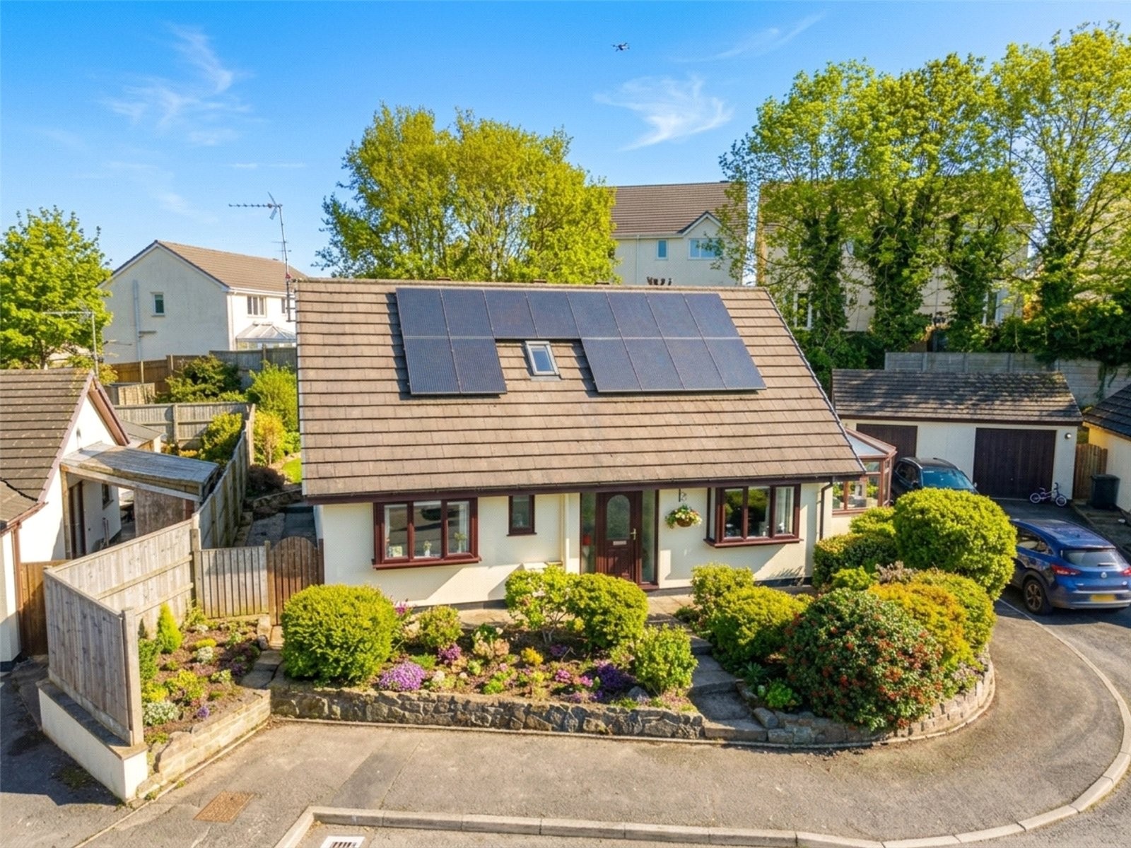 Taw Vale Avenue, North Tawton, Devon image 1