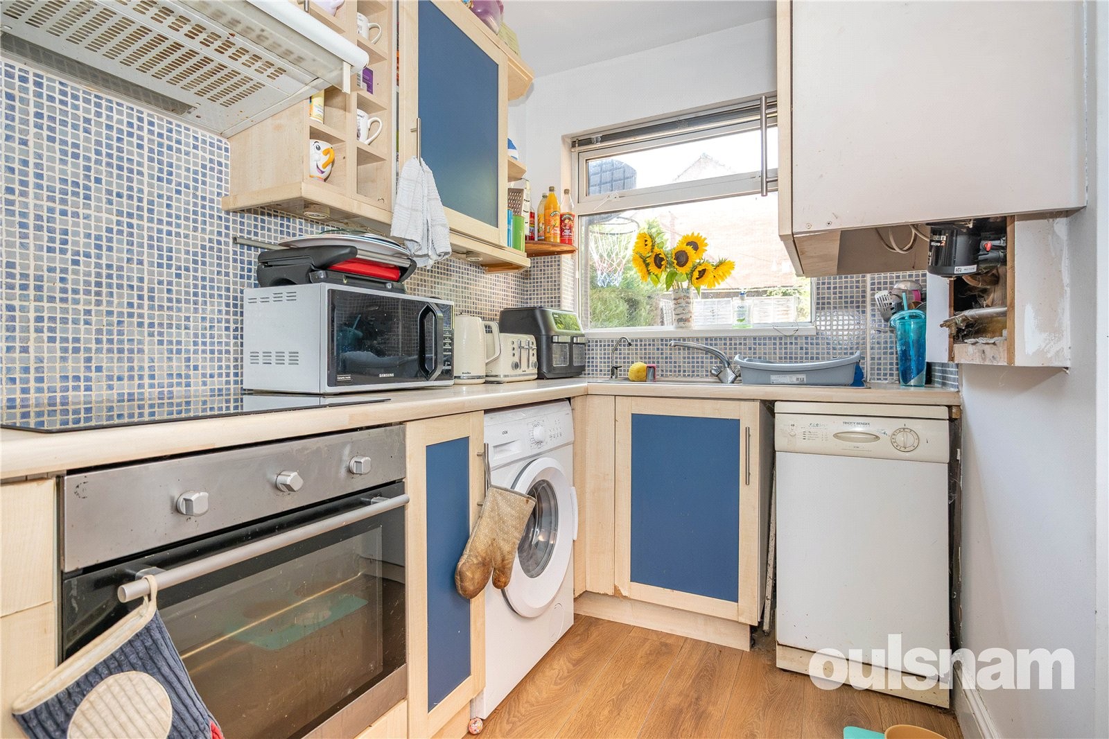 Glenfield Grove, Selly Oak, Birmingham image 8