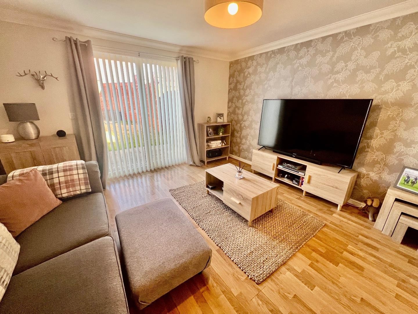 Thistle Drive, Desborough, Kettering image 3