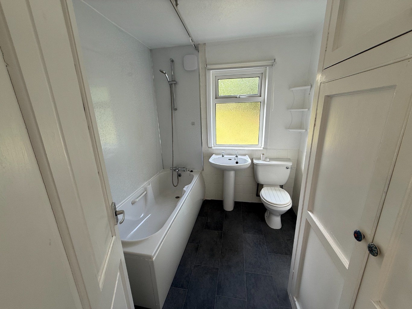 Crosshills Road, Cononley, BD20 image 5