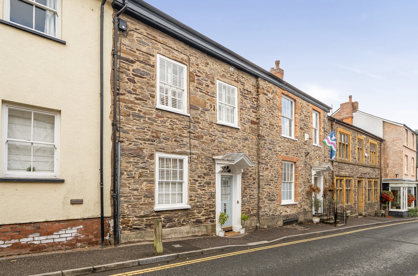 High Street, Dulverton, Somerset image 1