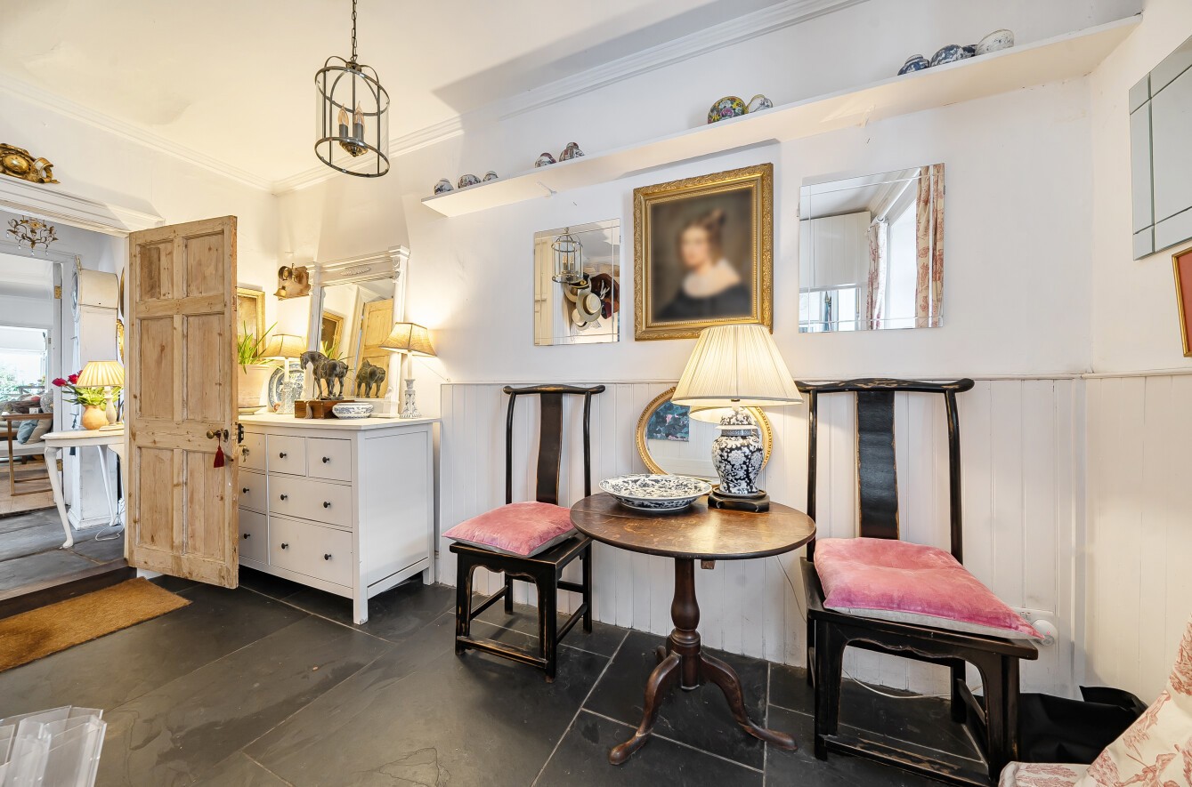 High Street, Dulverton, Somerset image 13