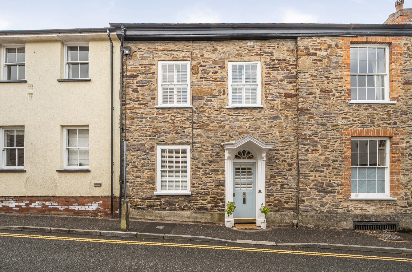 High Street, Dulverton, Somerset image 44