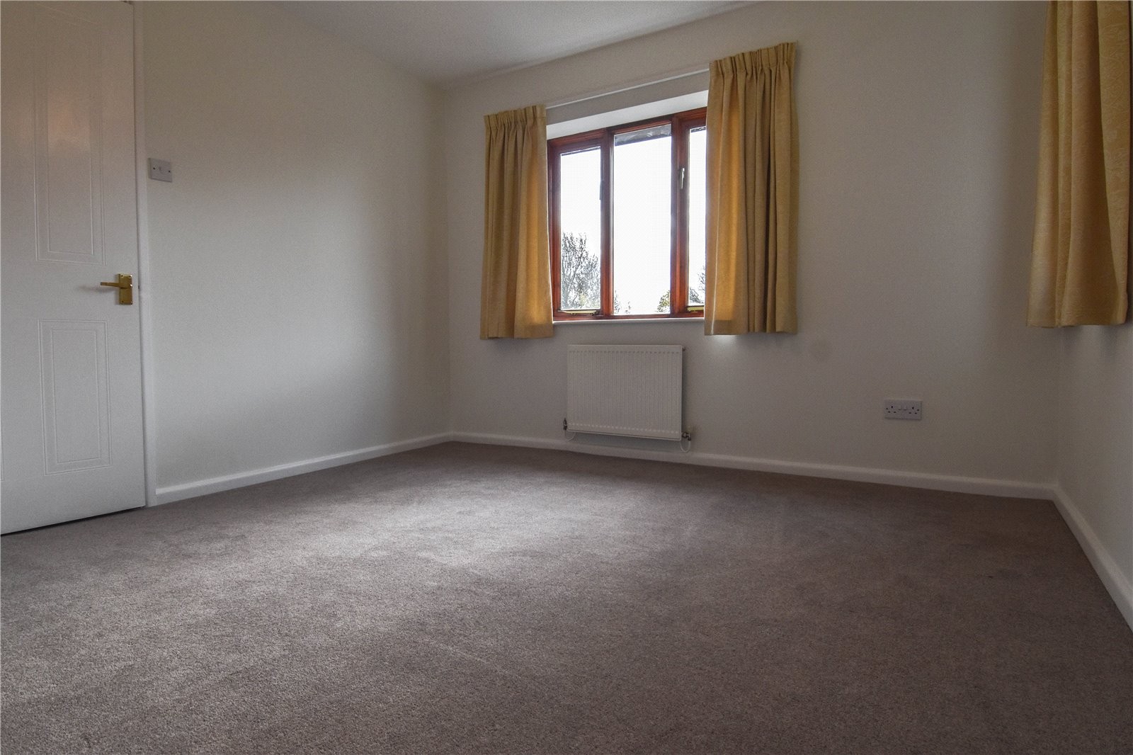 Cygnet Close, Alvechurch, Birmingham image 8