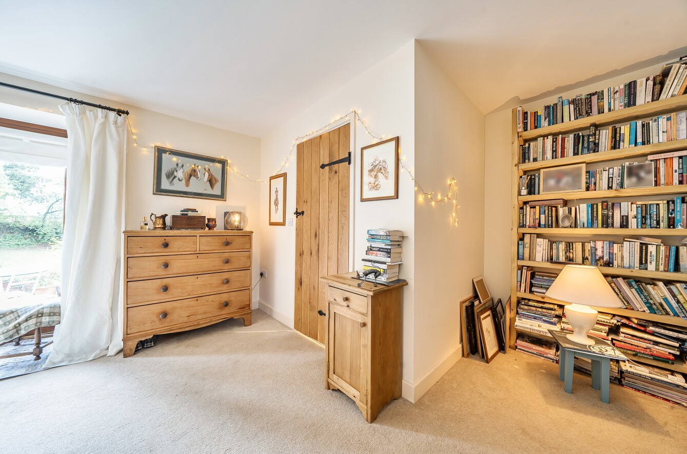 Culmstock, Cullompton, Devon image 13