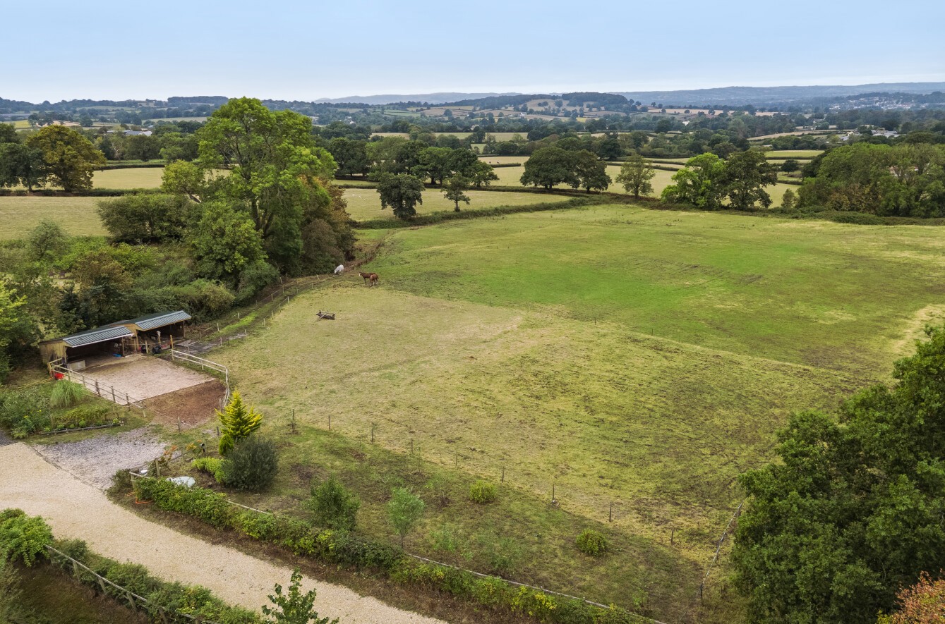 Culmstock, Cullompton, Devon image 4