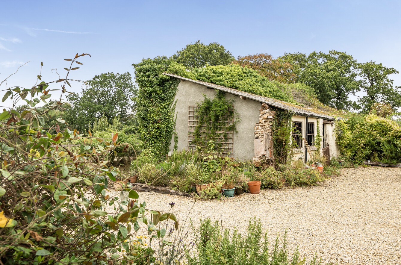 Culmstock, Cullompton, Devon image 32