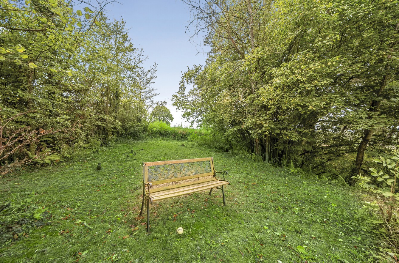 Culmstock, Cullompton, Devon image 34