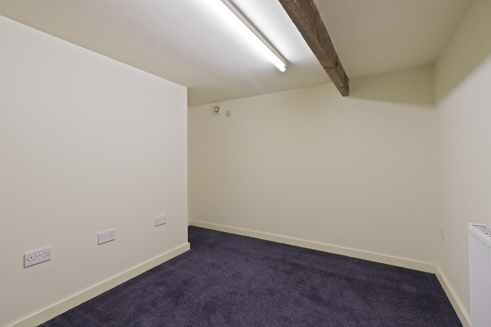 Kirkstall Road, Sharrow Vale, Sheffield, S11 8XJ image 16