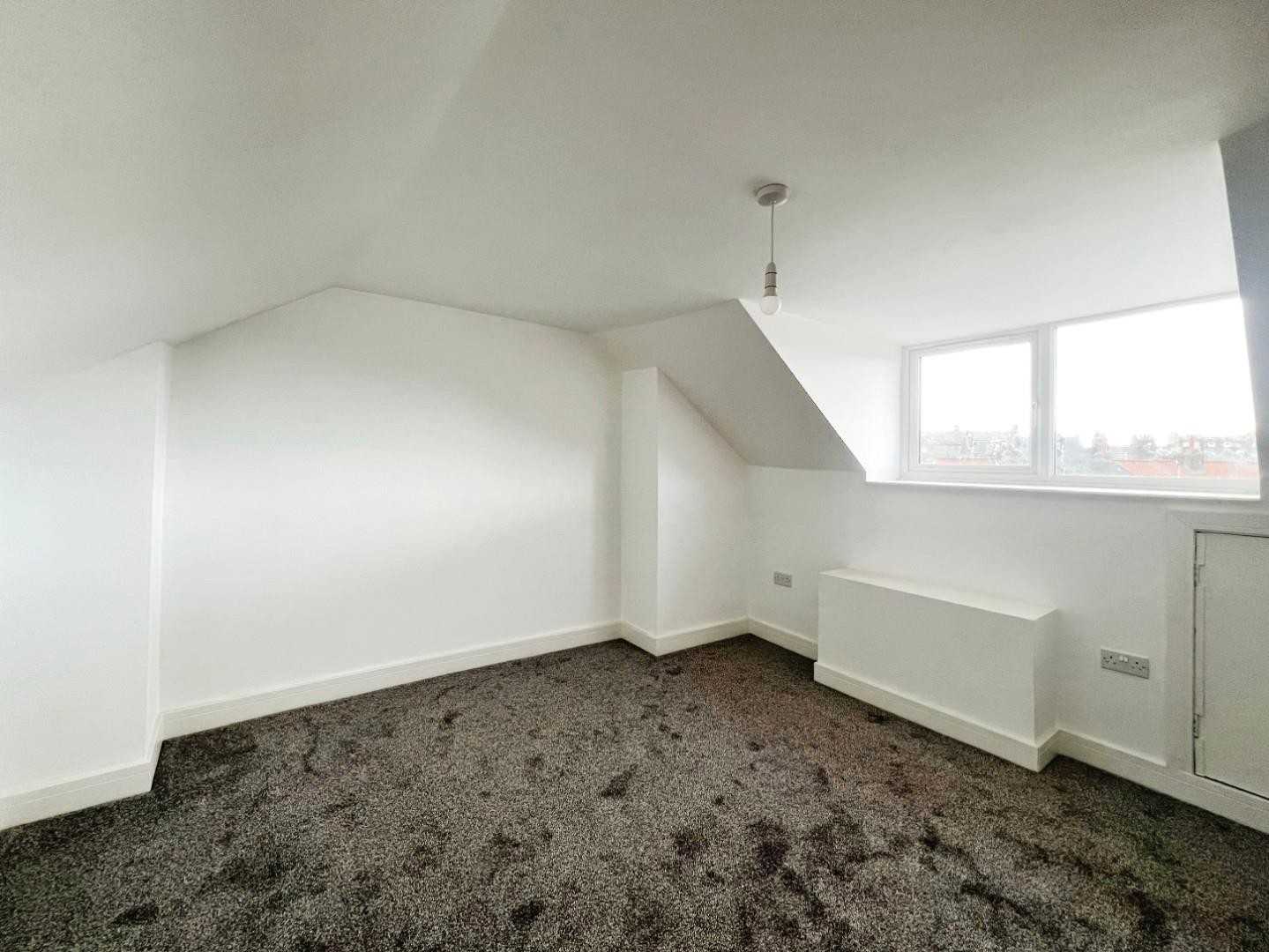 Hilderthorpe Road, Bridlington image 5