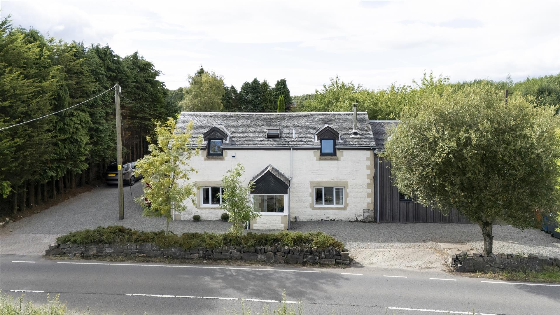 Loch Cottage  G66 5LA image 1