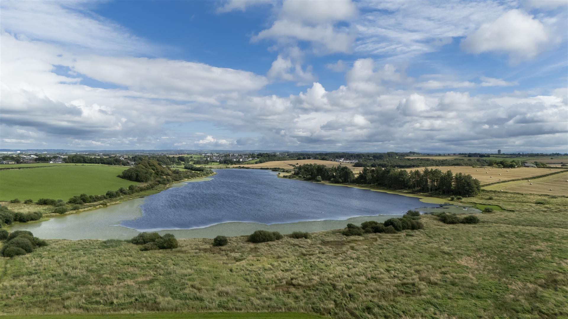 Loch Cottage  G66 5LA image 3