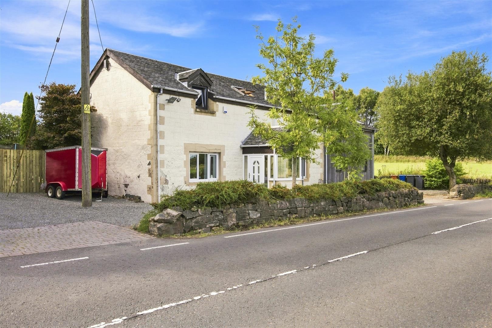 Loch Cottage  G66 5LA image 39