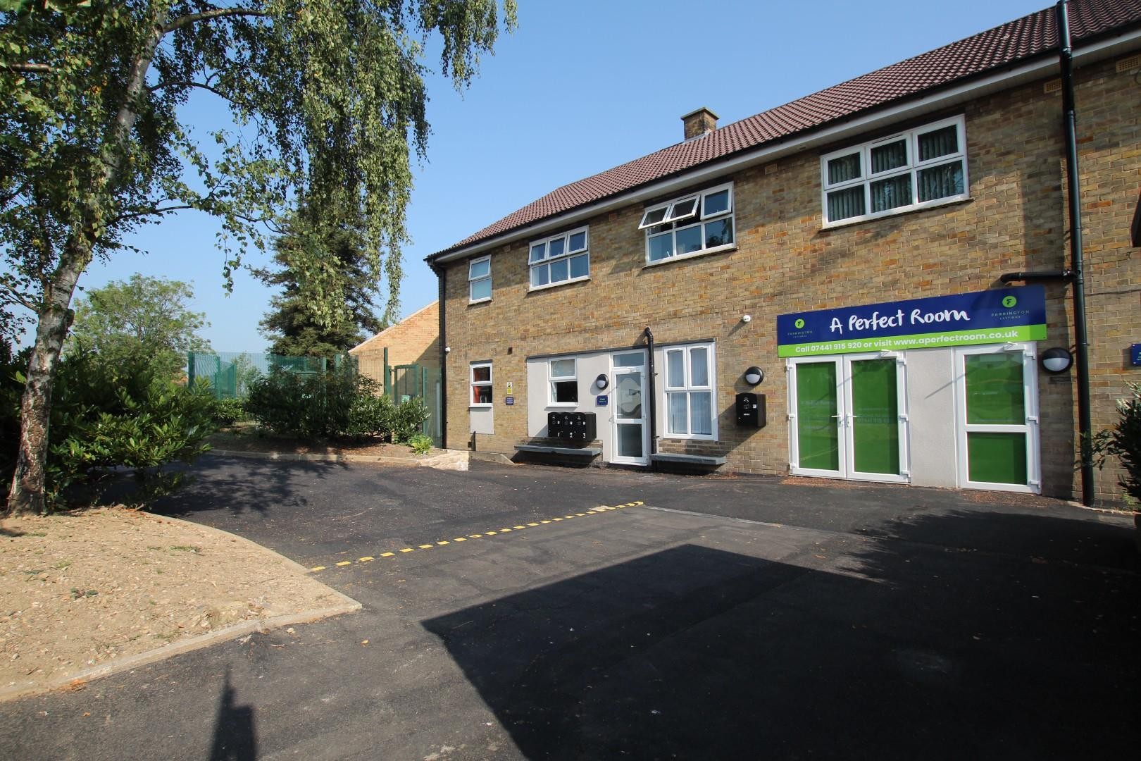Room 20, Kenilworth Drive, Ilkeston, Derby, DE7 image 7