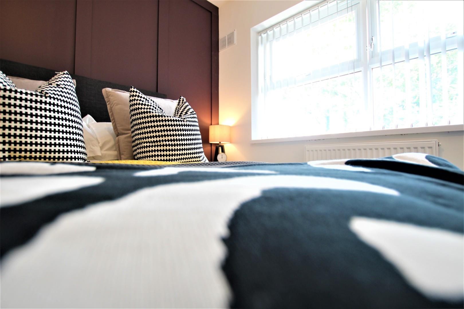 Room 20, Kenilworth Drive, Ilkeston, Derby, DE7 image 10