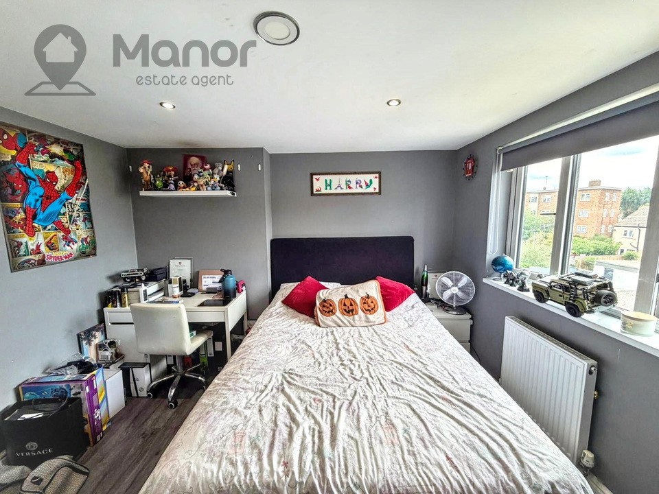 Westrow Drive, Barking, IG11 9BS image 19