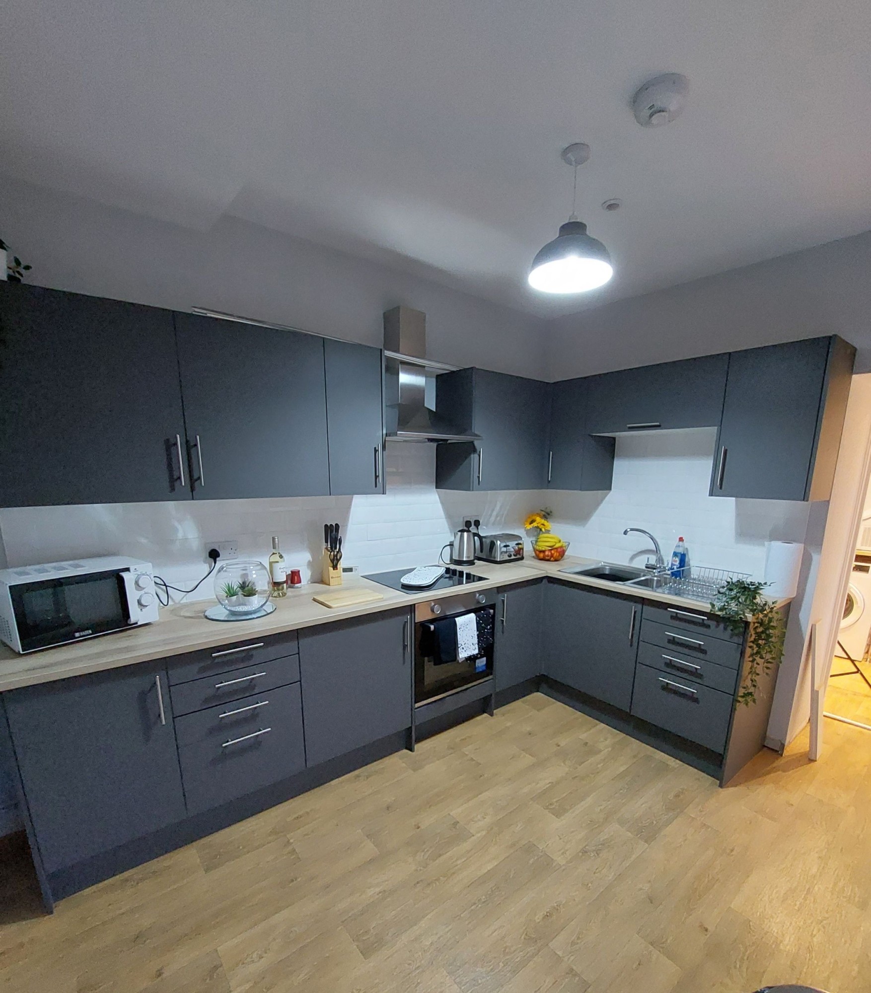 Room 1 image 1