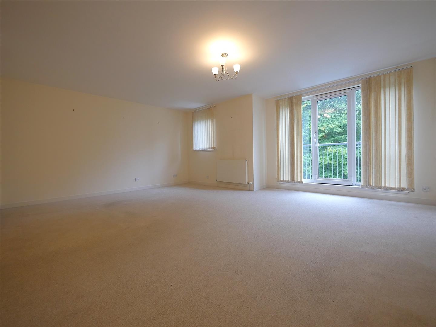 Cairnhill View,Bearsden image 2