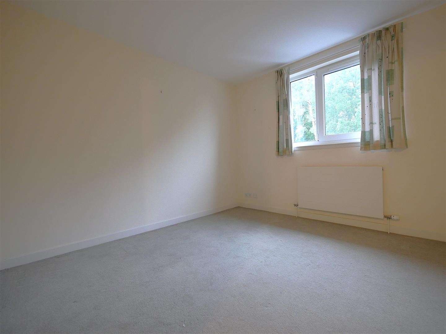 Cairnhill View,Bearsden image 7