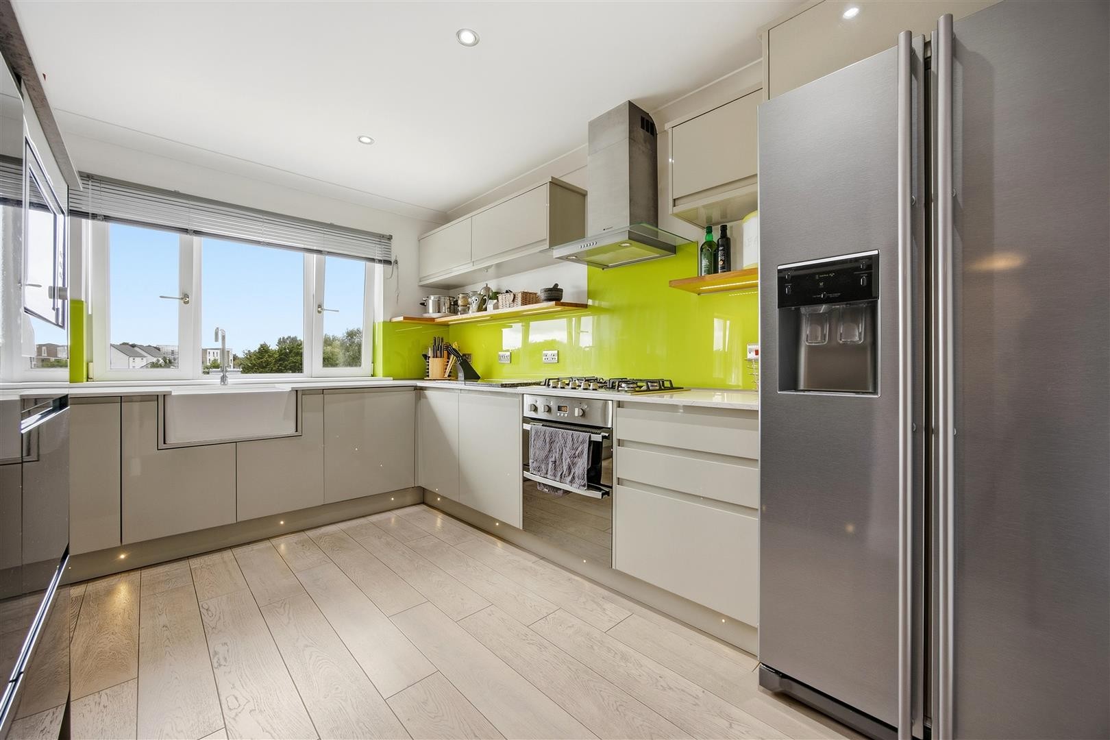 Lochview Crescent, Hogganfield image 7