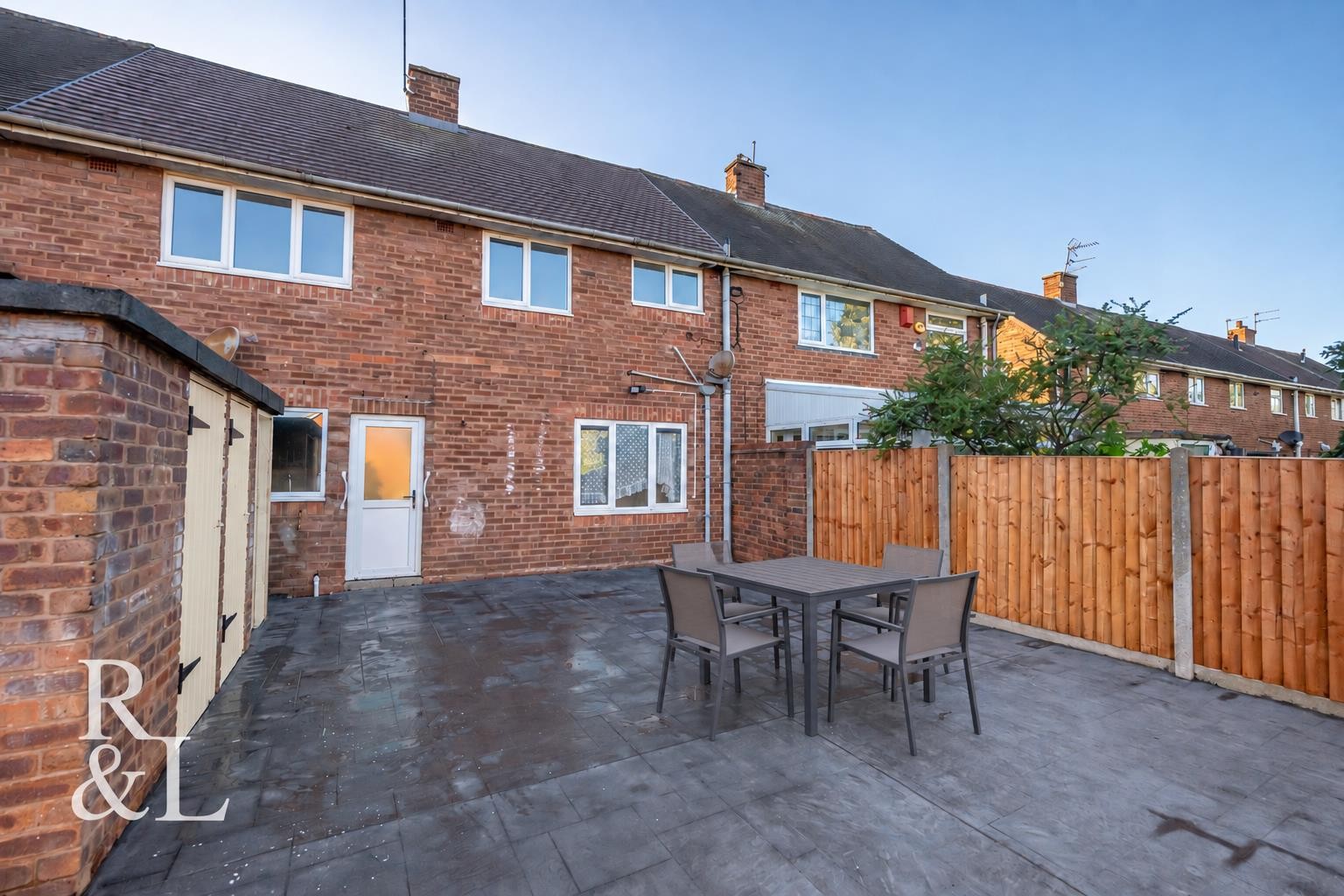 Westcroft Avenue, Underhill, Wolverhampton image 3