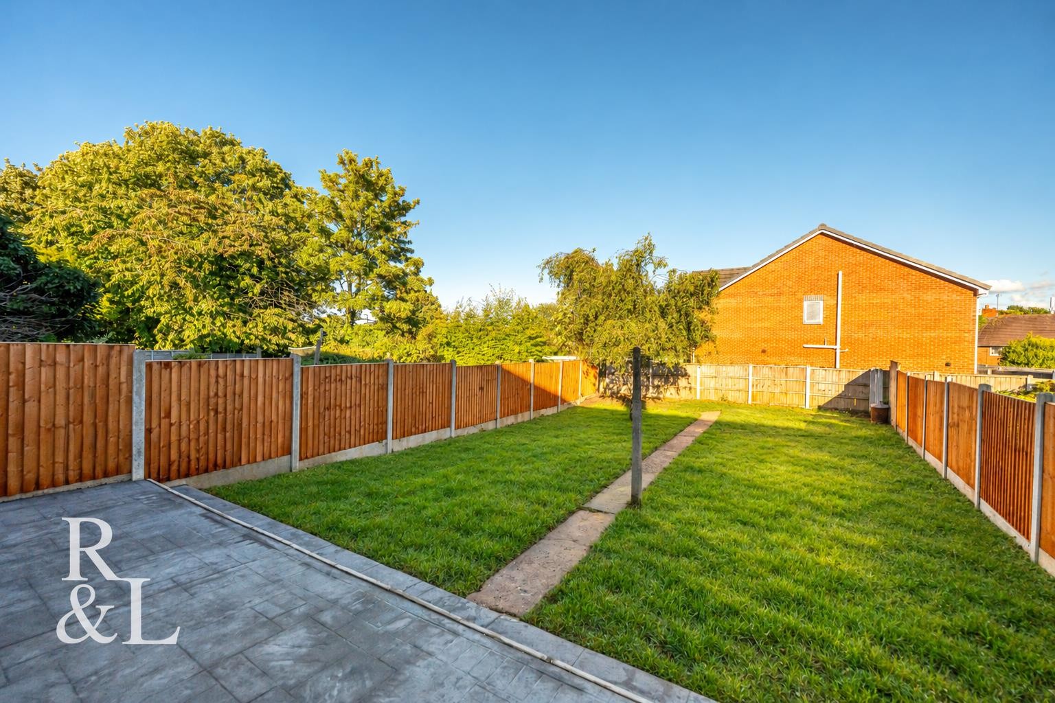 Westcroft Avenue, Underhill, Wolverhampton image 10