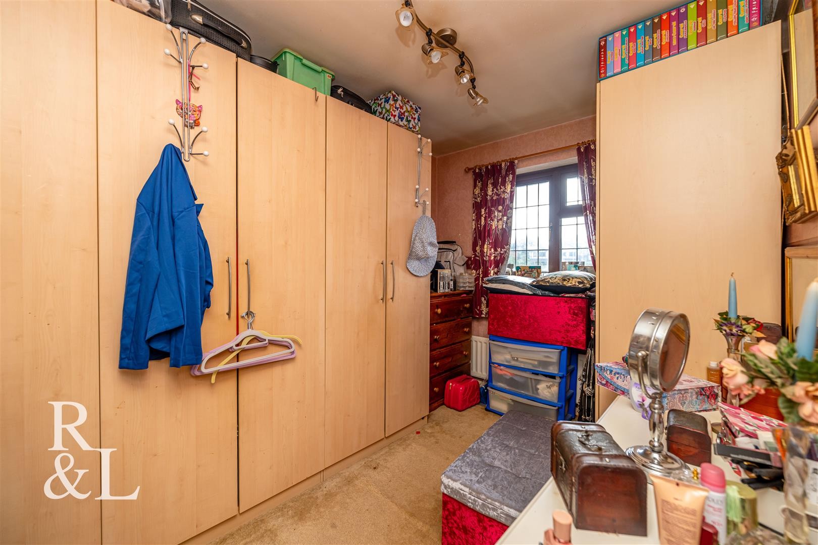 Tutbury Avenue, Perton, Wolverhampton image 11