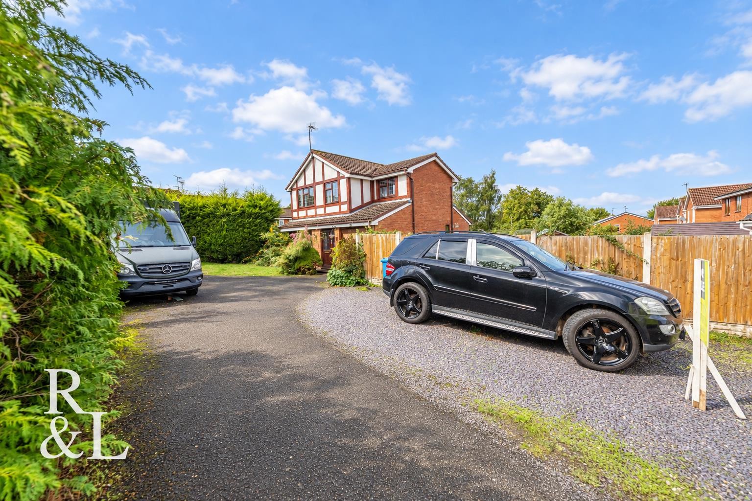 Tutbury Avenue, Perton, Wolverhampton image 15