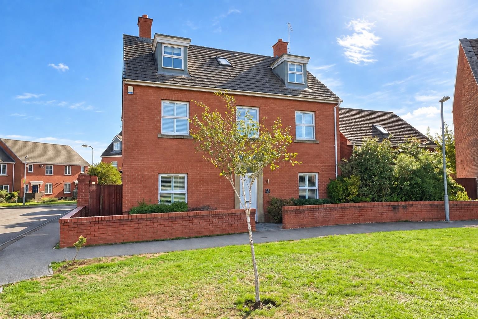 Rowan Close, Desborough, Kettering image 1
