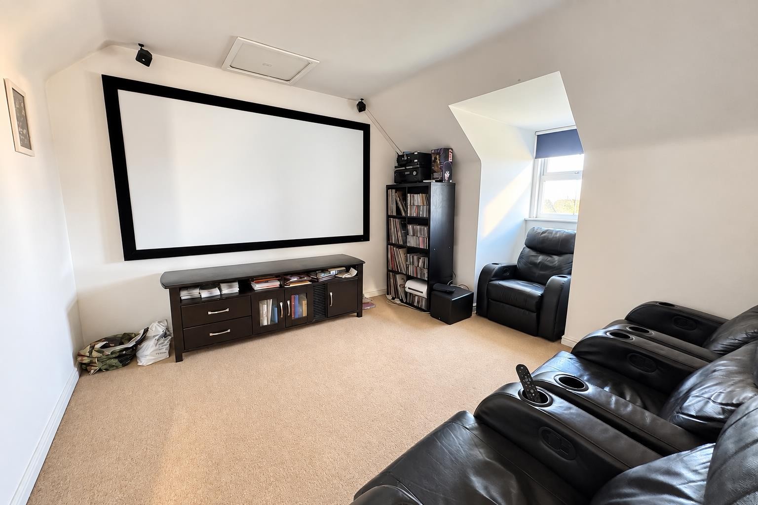 Rowan Close, Desborough, Kettering image 16