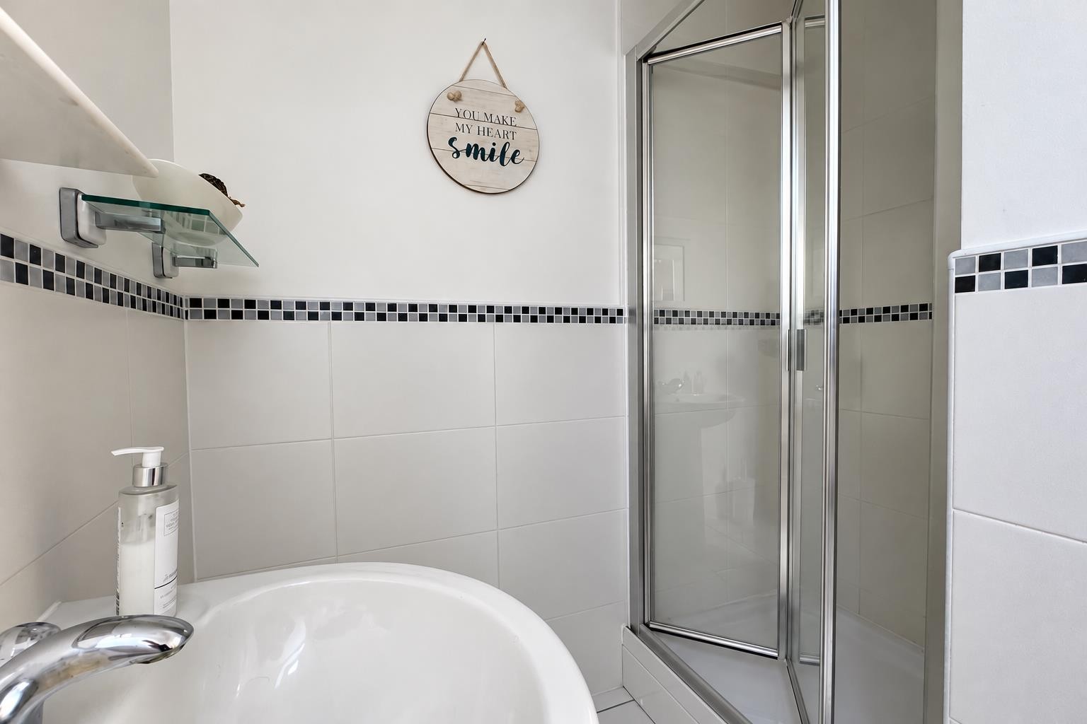 Rowan Close, Desborough, Kettering image 17