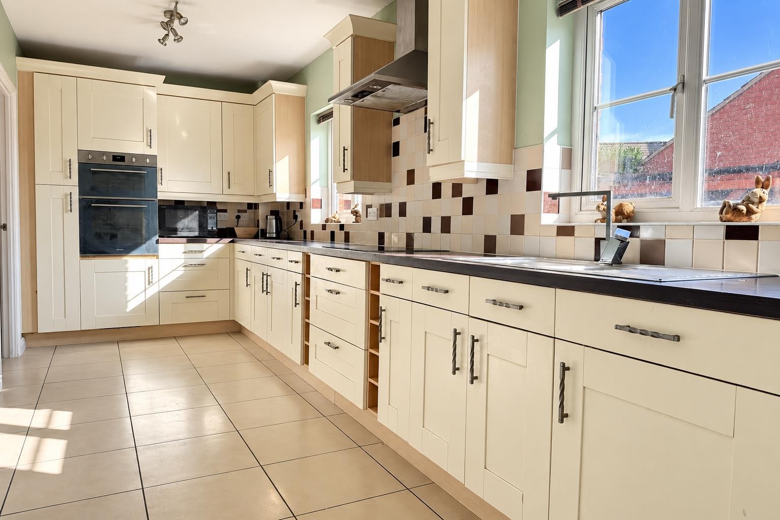 Rowan Close, Desborough, Kettering image 6
