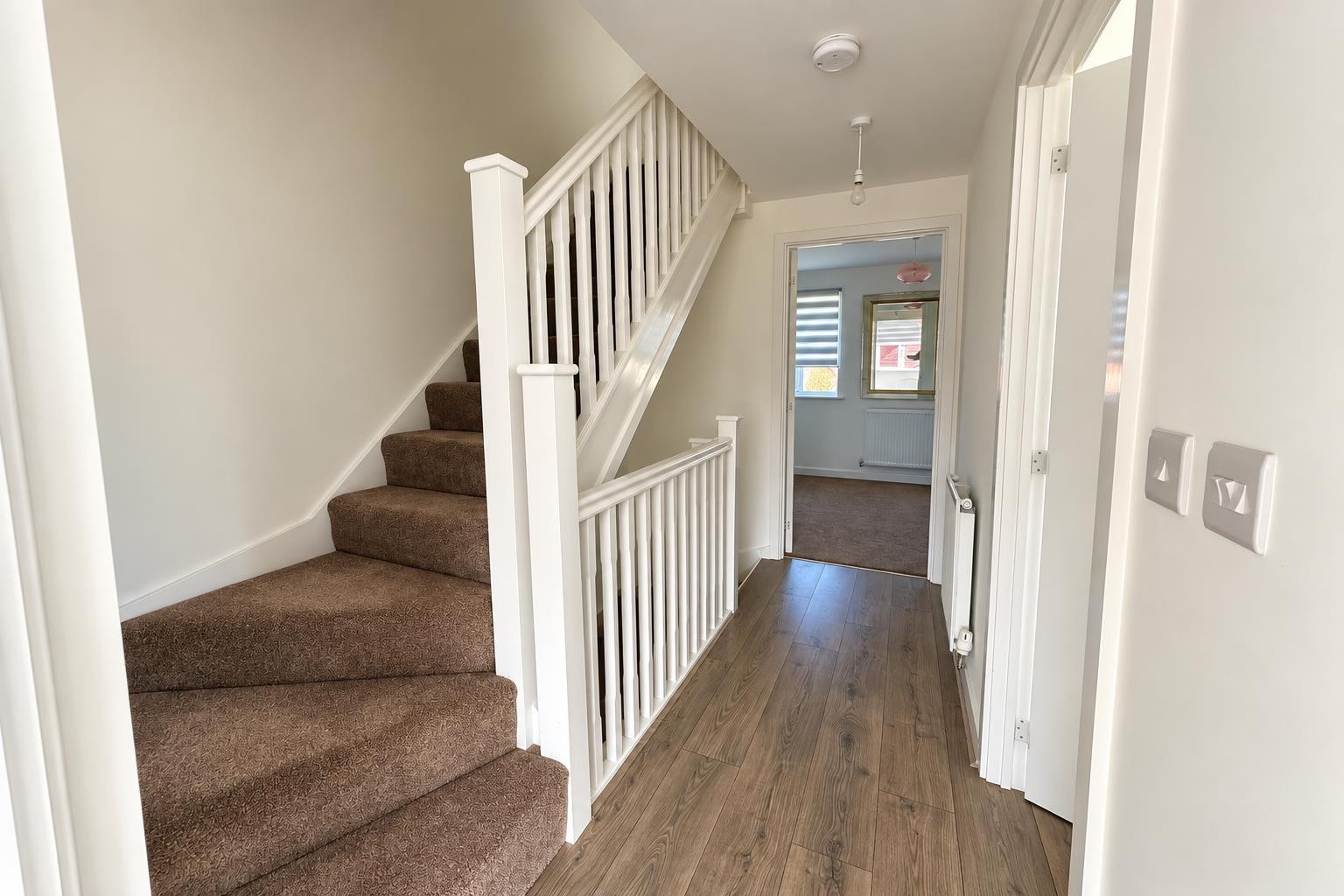 CHAIN FREE - Woodpecker Drive, Rothwell, Kettering image 11
