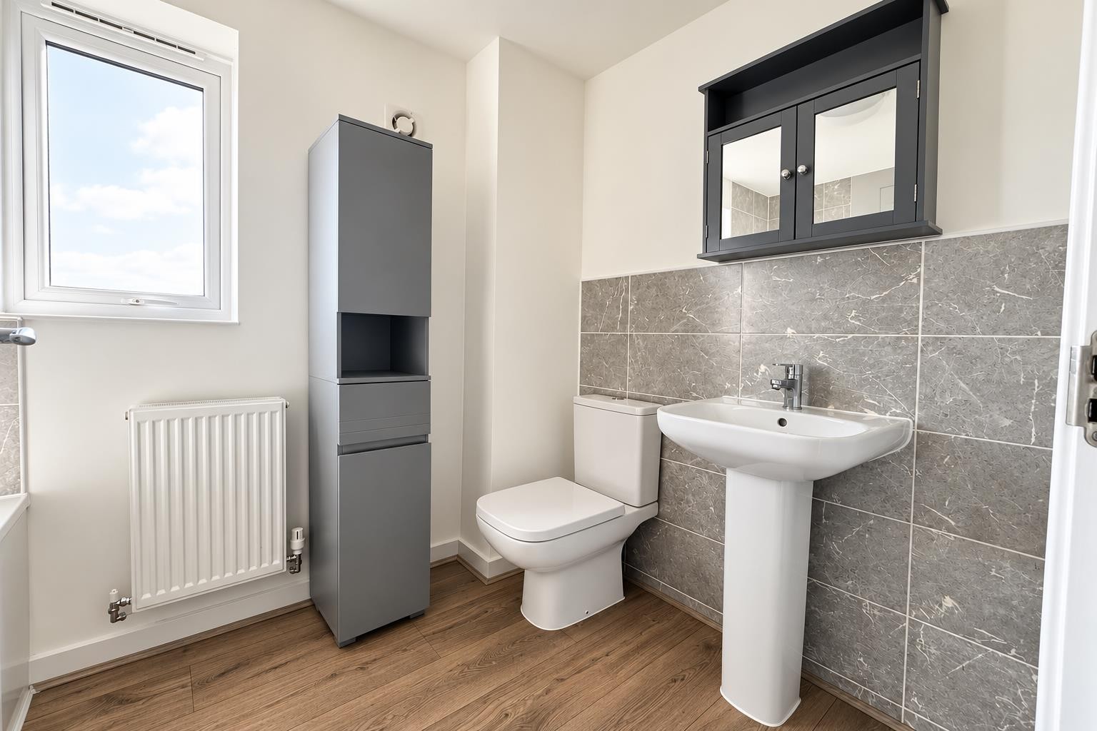 CHAIN FREE - Woodpecker Drive, Rothwell, Kettering image 10