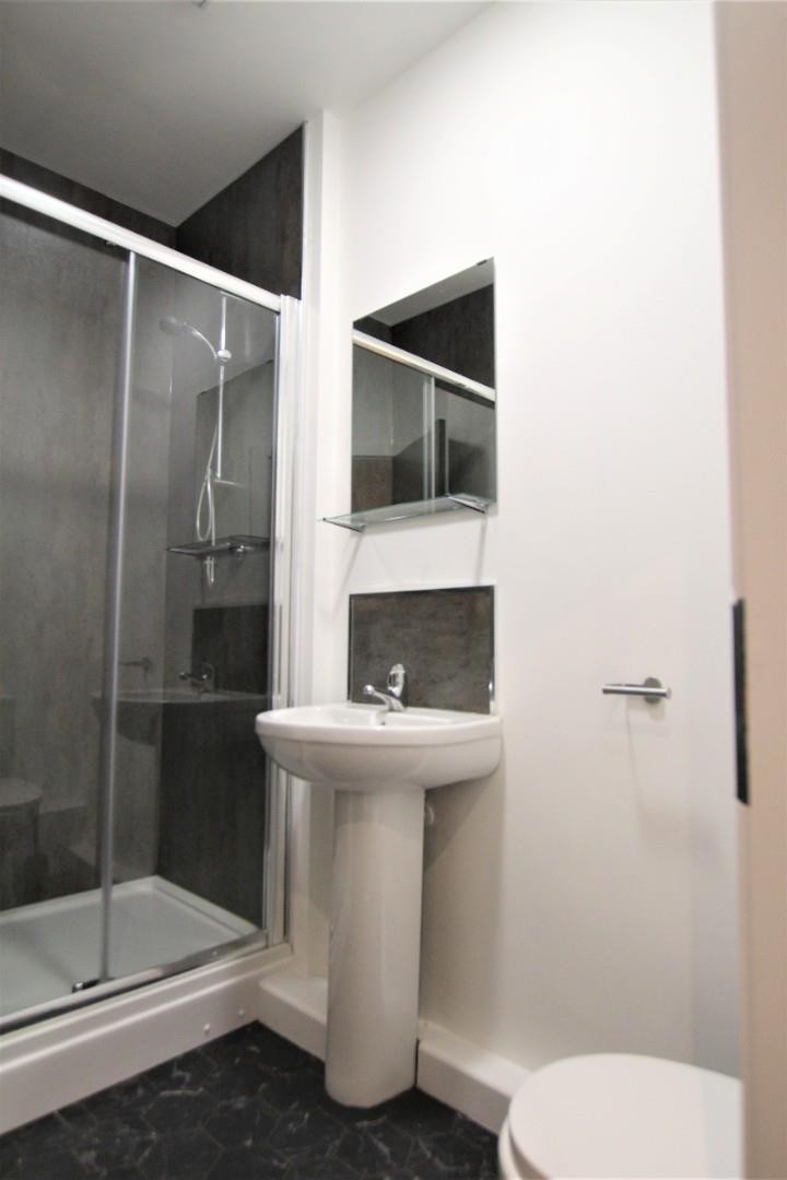Room 41, Kenilworth Drive, Ilkeston, Derby, DE7 image 4