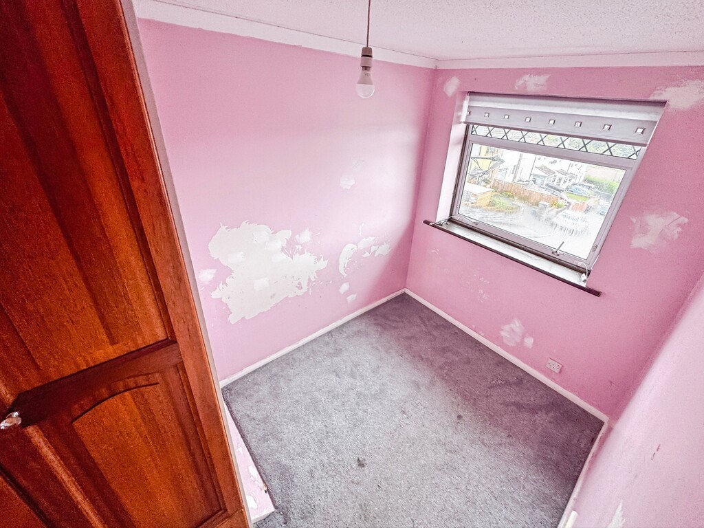 Westwood Drive, Treharris image 11