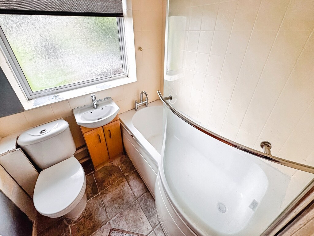 Westwood Drive, Treharris image 12