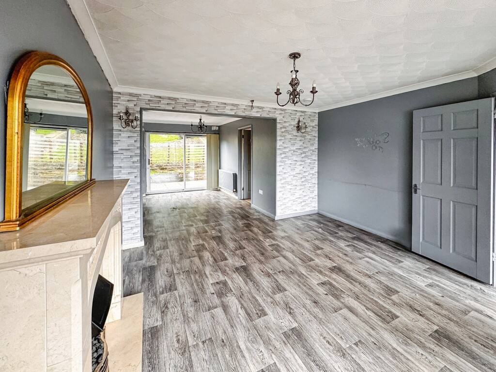 Westwood Drive, Treharris image 4