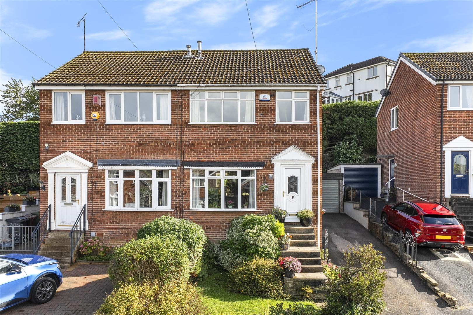 Greenacre Park Rise, Rawdon image 6