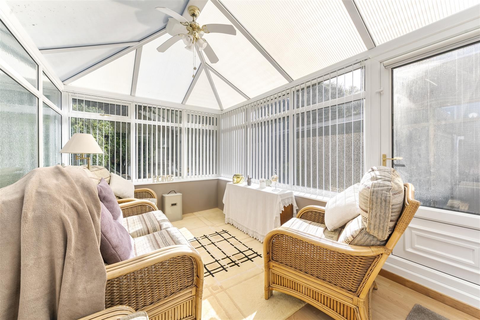 Greenacre Park Rise, Rawdon image 10