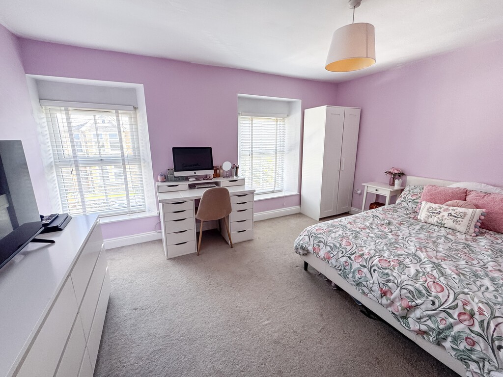 Bedwlwyn Road, Ystrad Mynach image 8