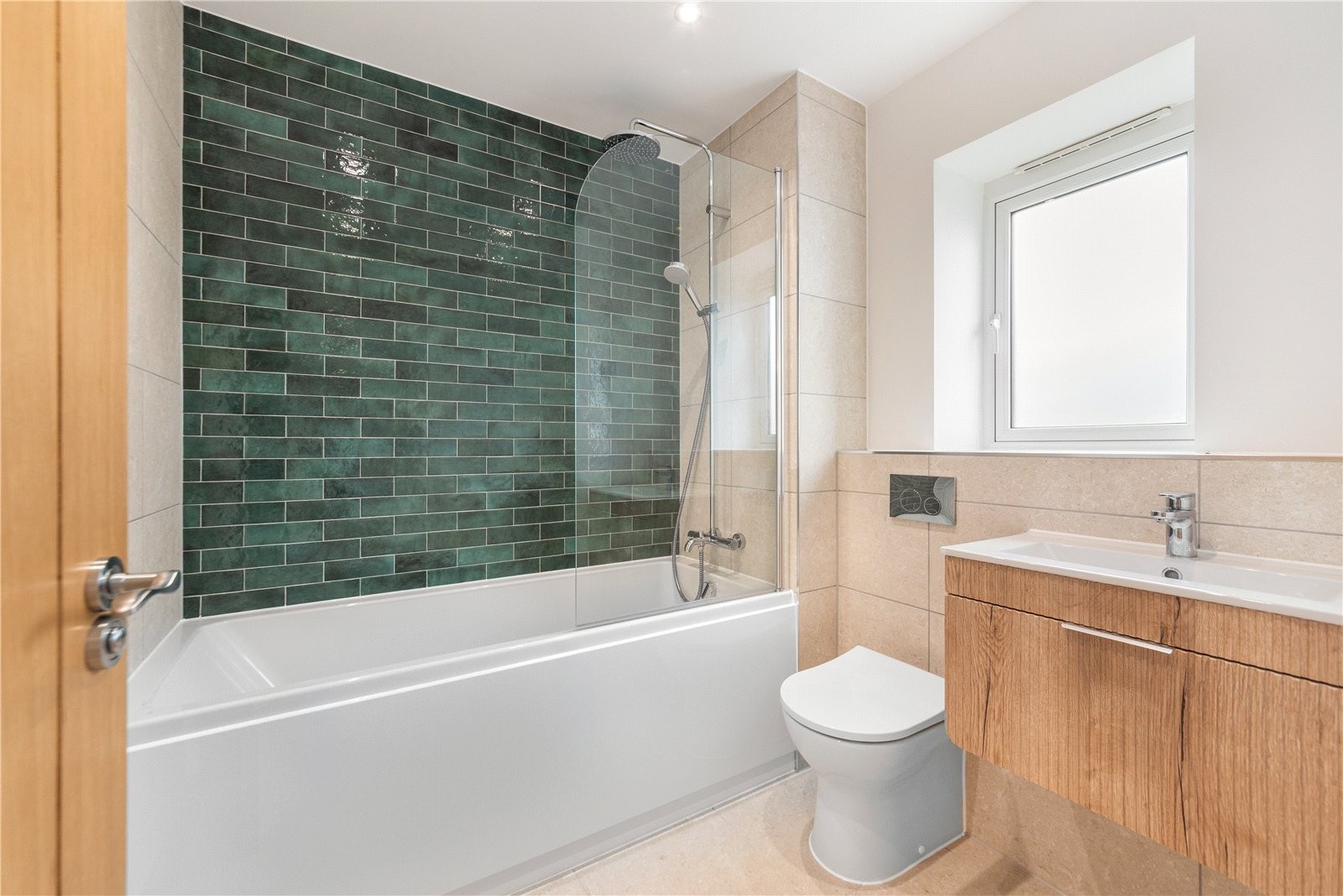 Alcester Road South, Kings Heath, Birmingham image 26