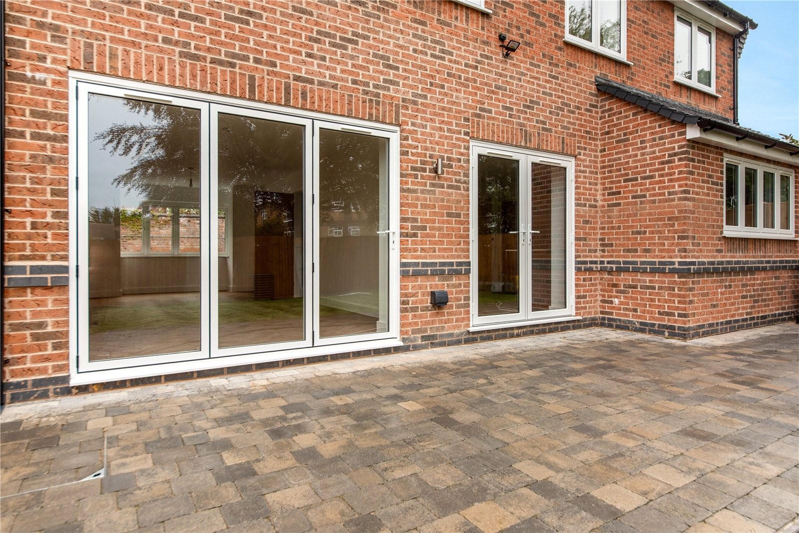 Alcester Road South, Kings Heath, Birmingham image 34