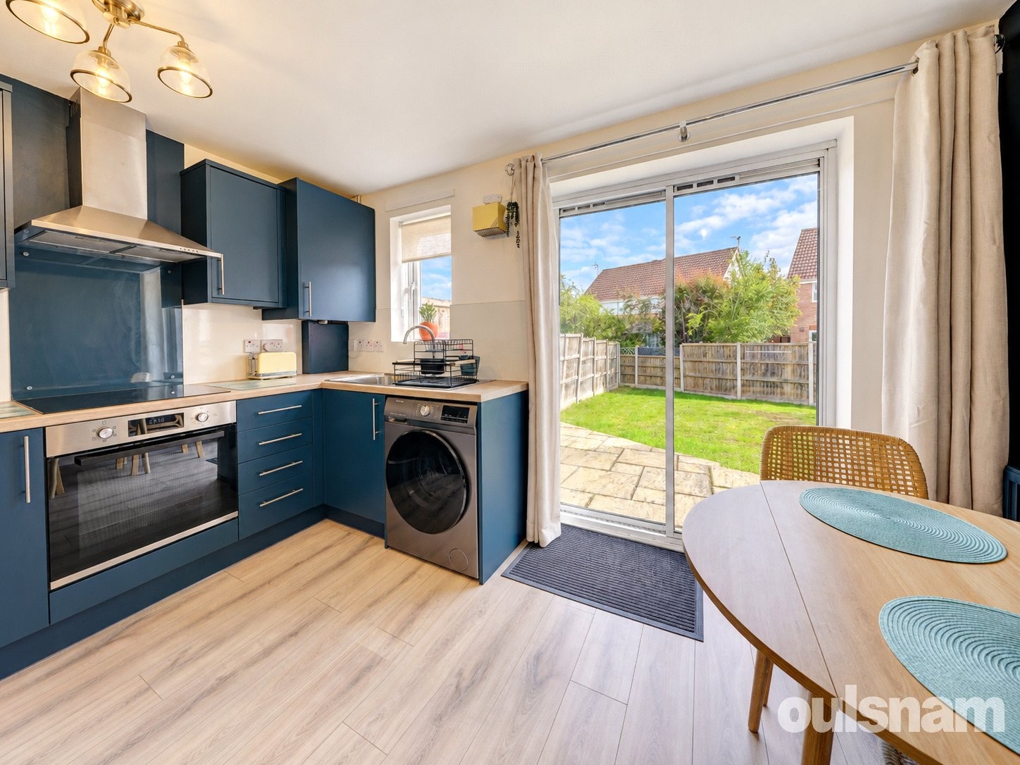 Showell Green, Droitwich, Worcestershire image 5