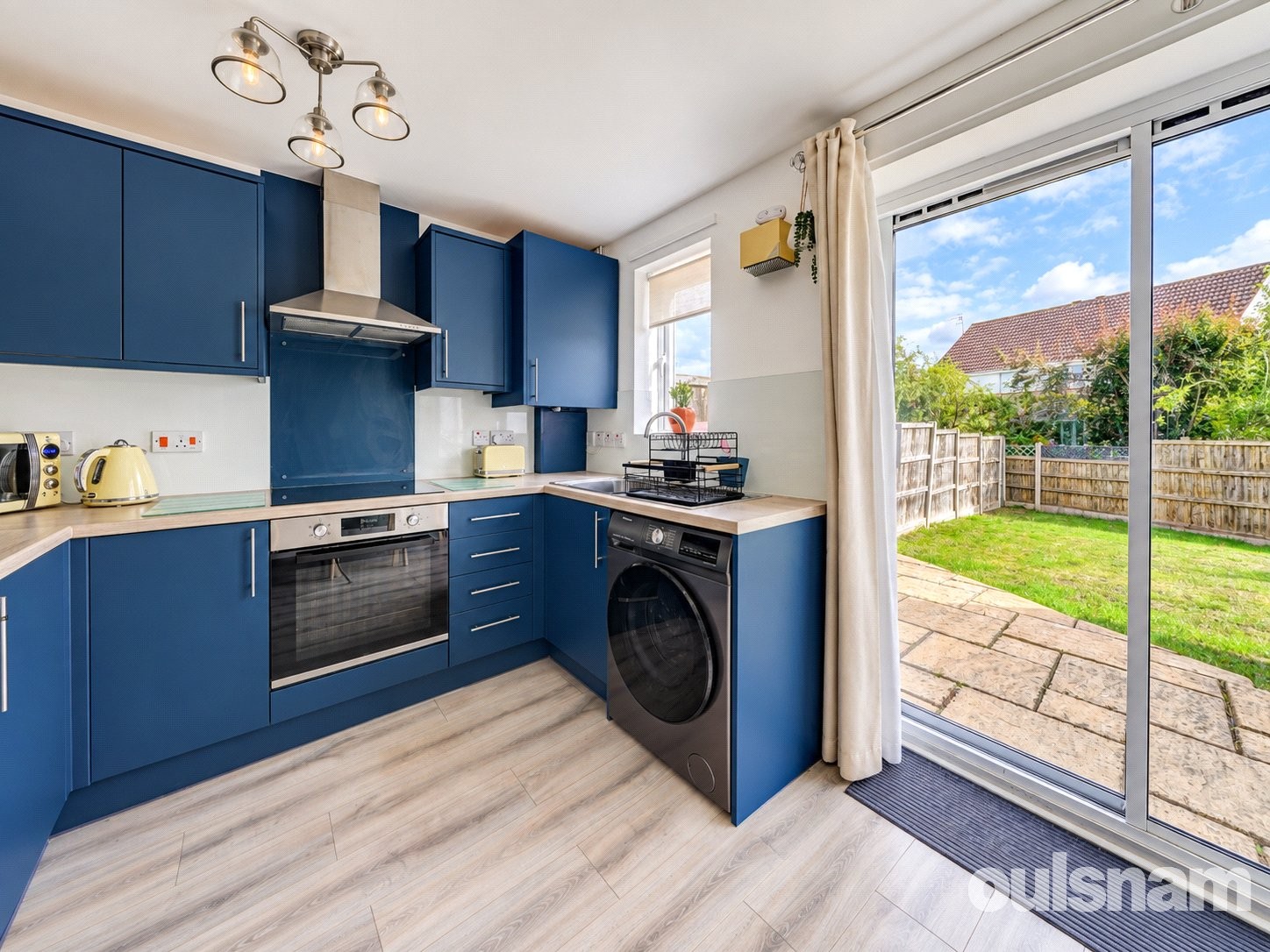 Showell Green, Droitwich, Worcestershire image 8