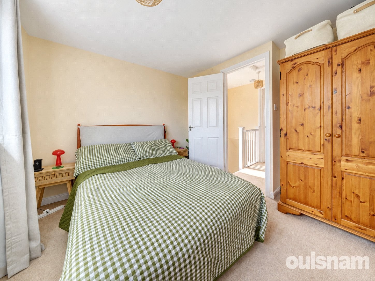 Showell Green, Droitwich, Worcestershire image 9