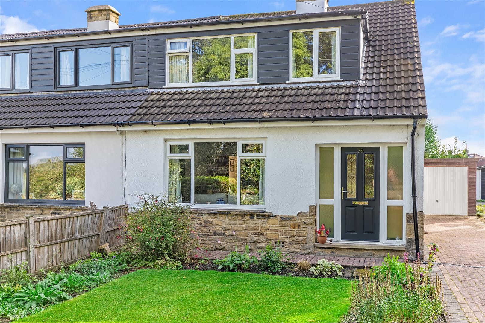 Ings Lane, Guiseley image 25