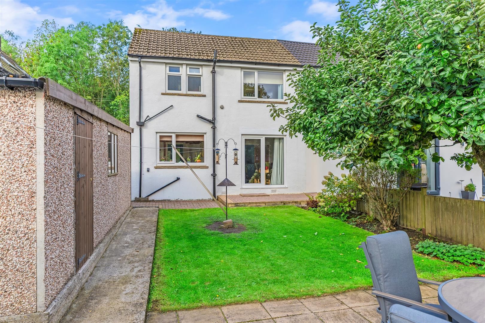 Ings Lane, Guiseley image 6