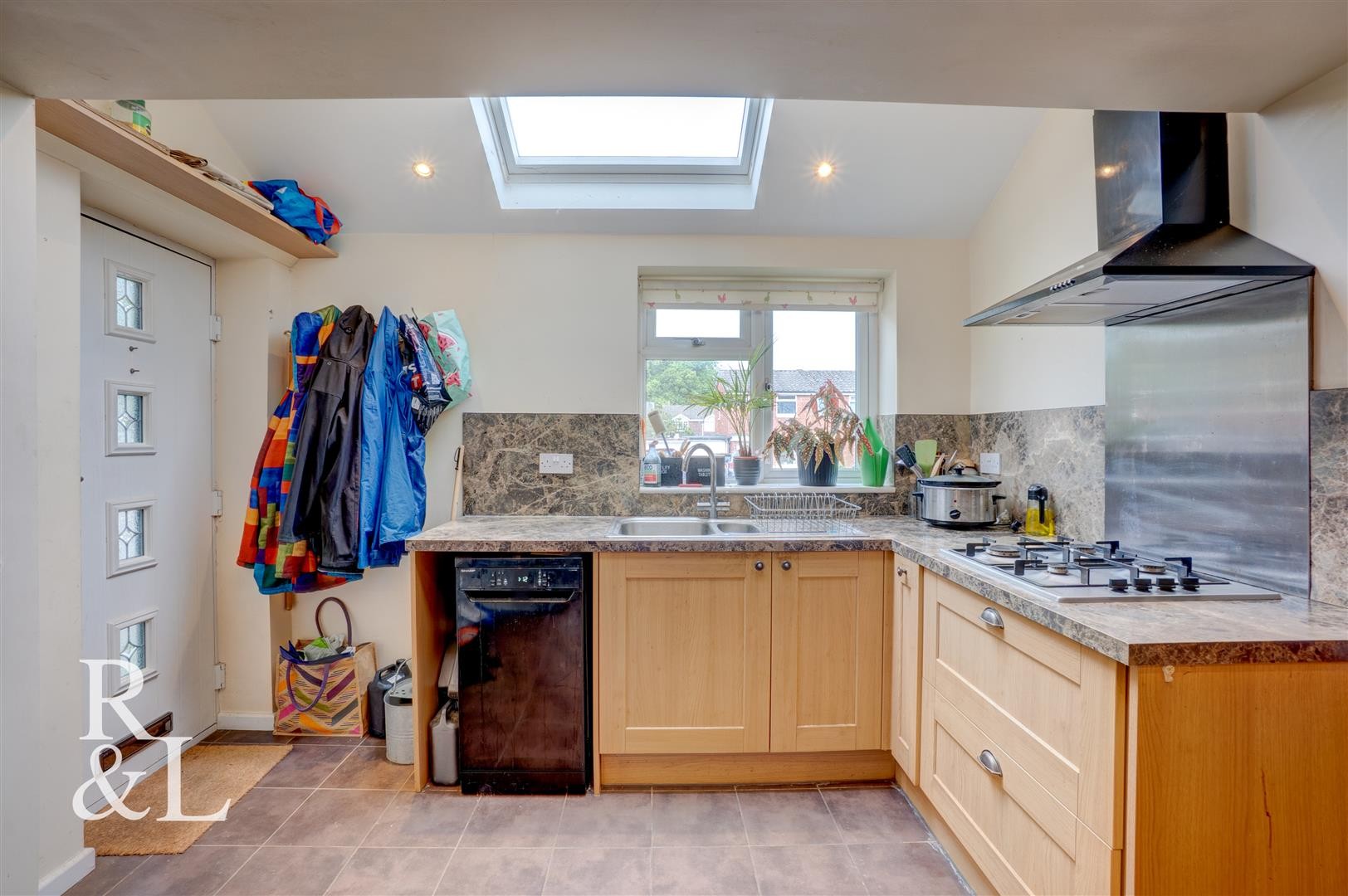 Hartleyburn, Wilnecote, Tamworth image 12